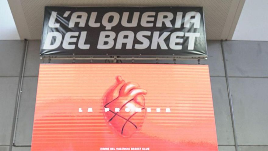 Un moment de la presentació de l’himne oficial de VBC | VBC