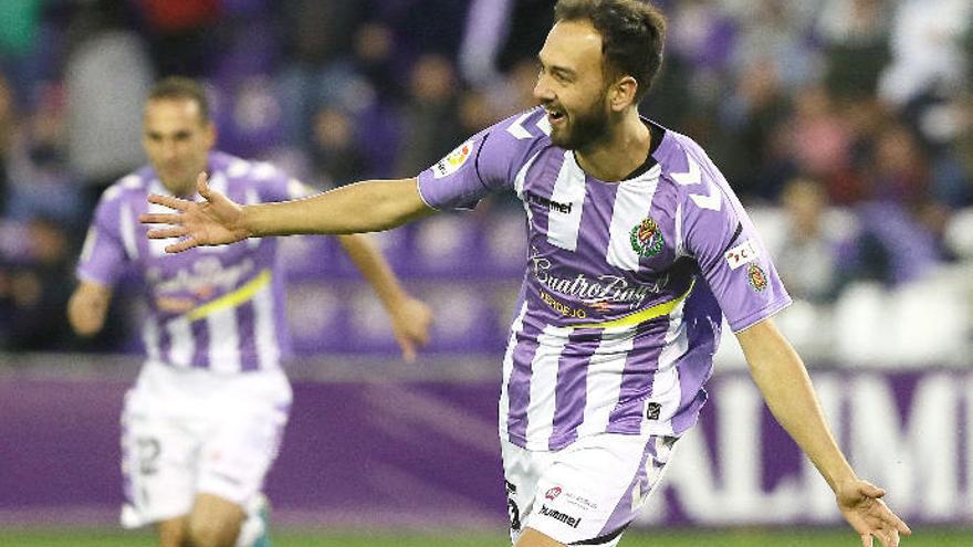 Deivid celebra un gol con el Real Valladolid esta temporada.