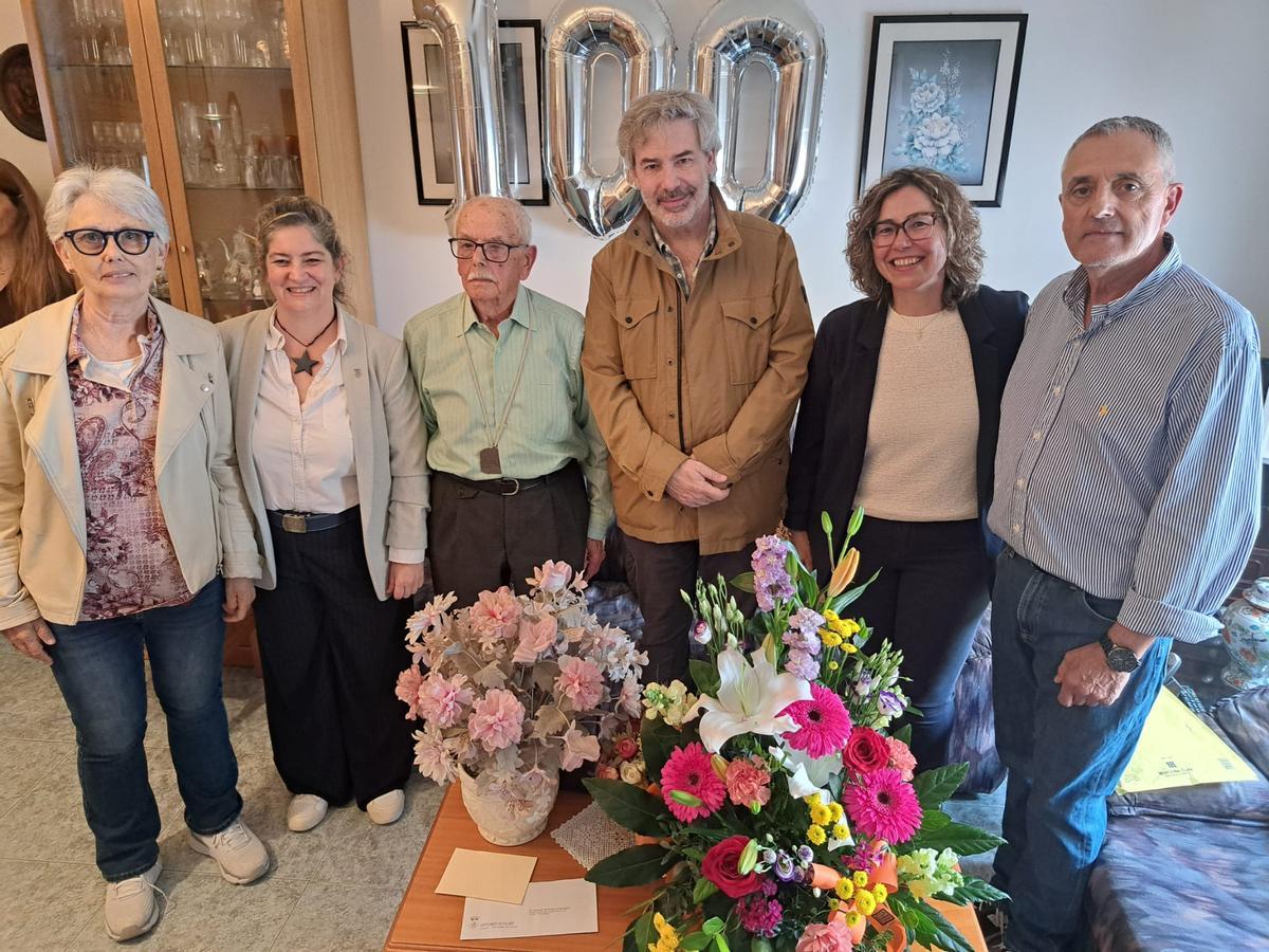 Un dels moments de la celebració dels cent anys de Manuel Martínez.