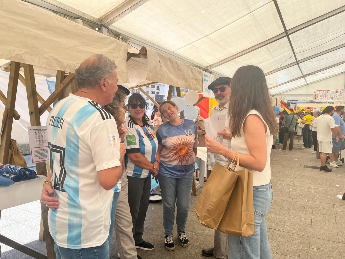 En imágenes: la jornada gastronómica y cultural "Saberes y sabores" triunfa en Cangas