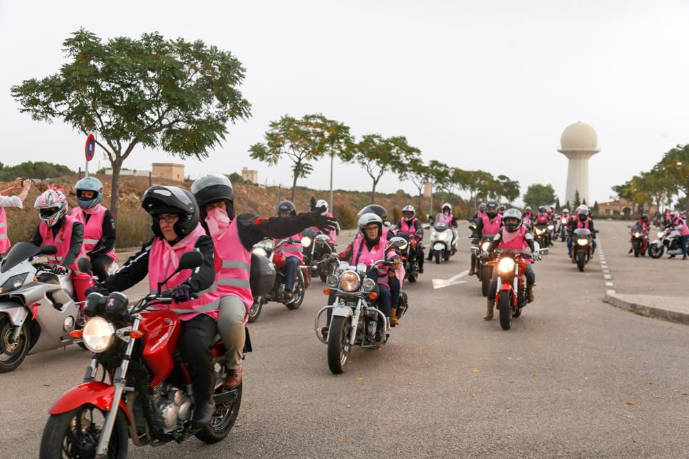 Ruta Motera "Chalecos rosas" contra el cáncer