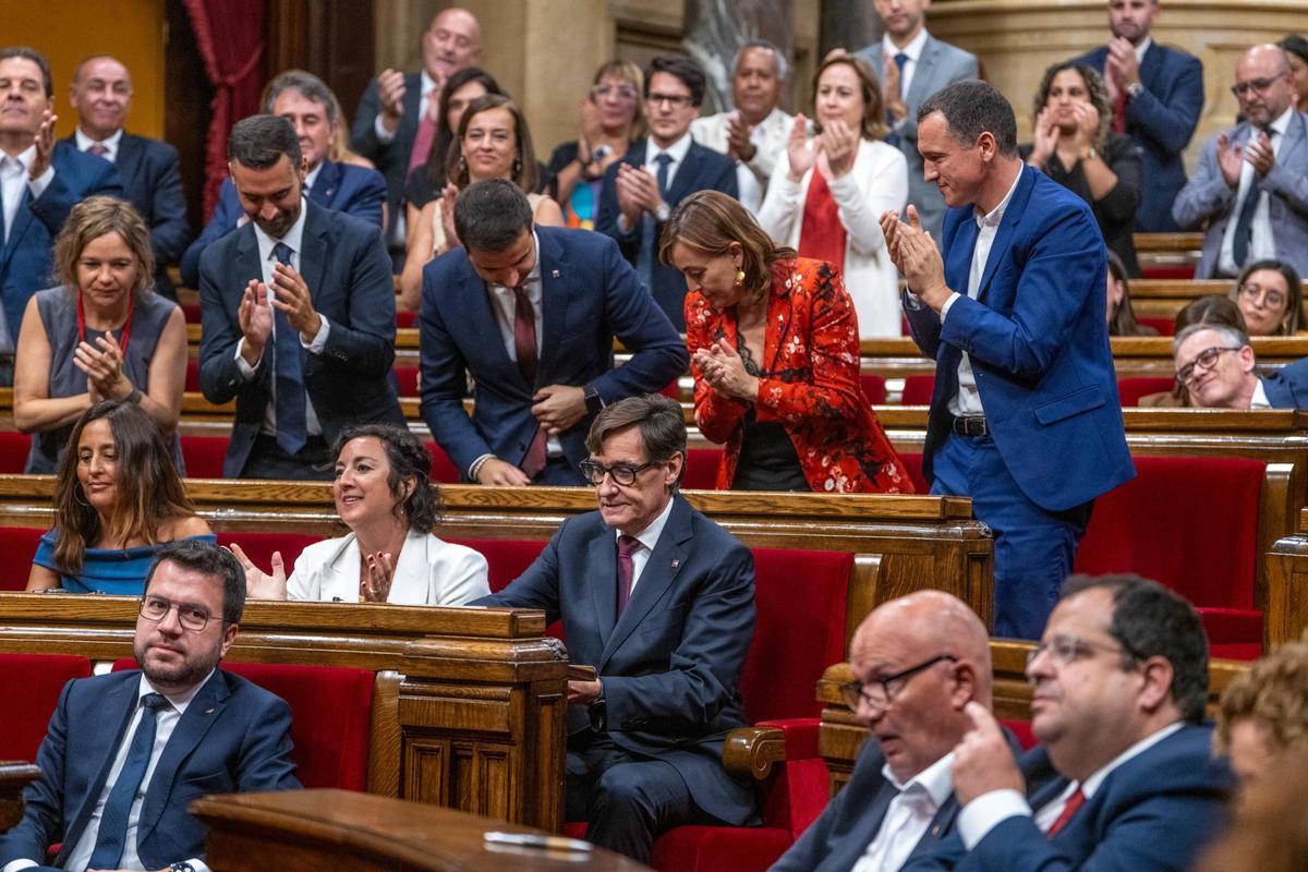 Pleno en el Parlament para la investidura de Salvador Illa