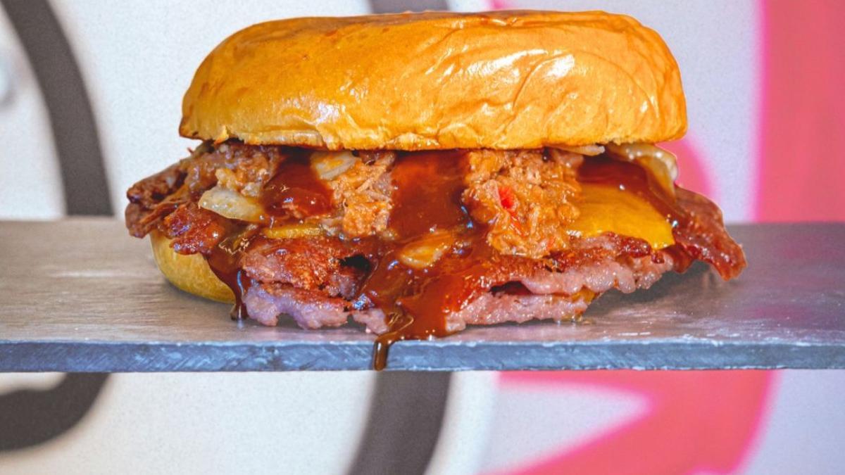 El sitio ideal de Gran Canaria para comer burgers, reír y volver