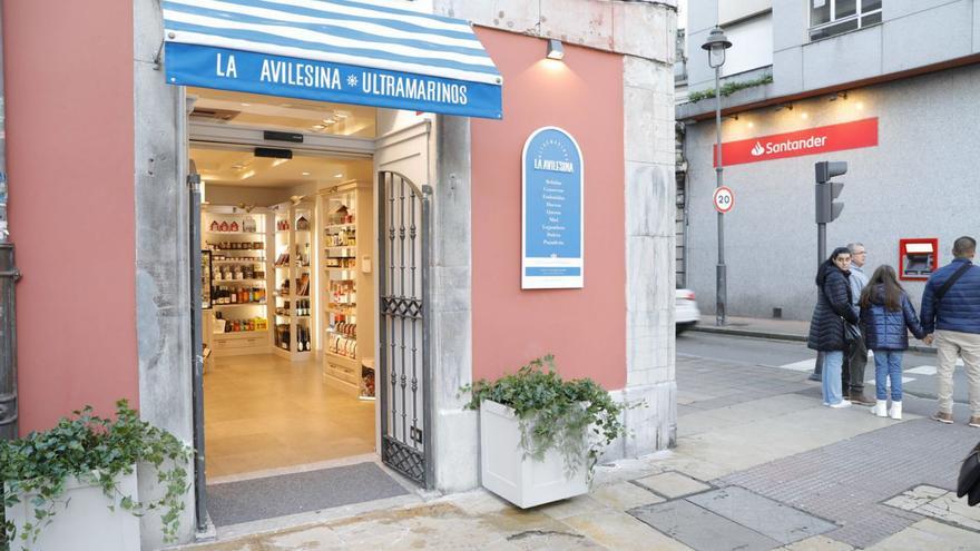 El nuevo establecimiento que hoy abre sus puertas en el centro de Avilés. | Ricardo Solís