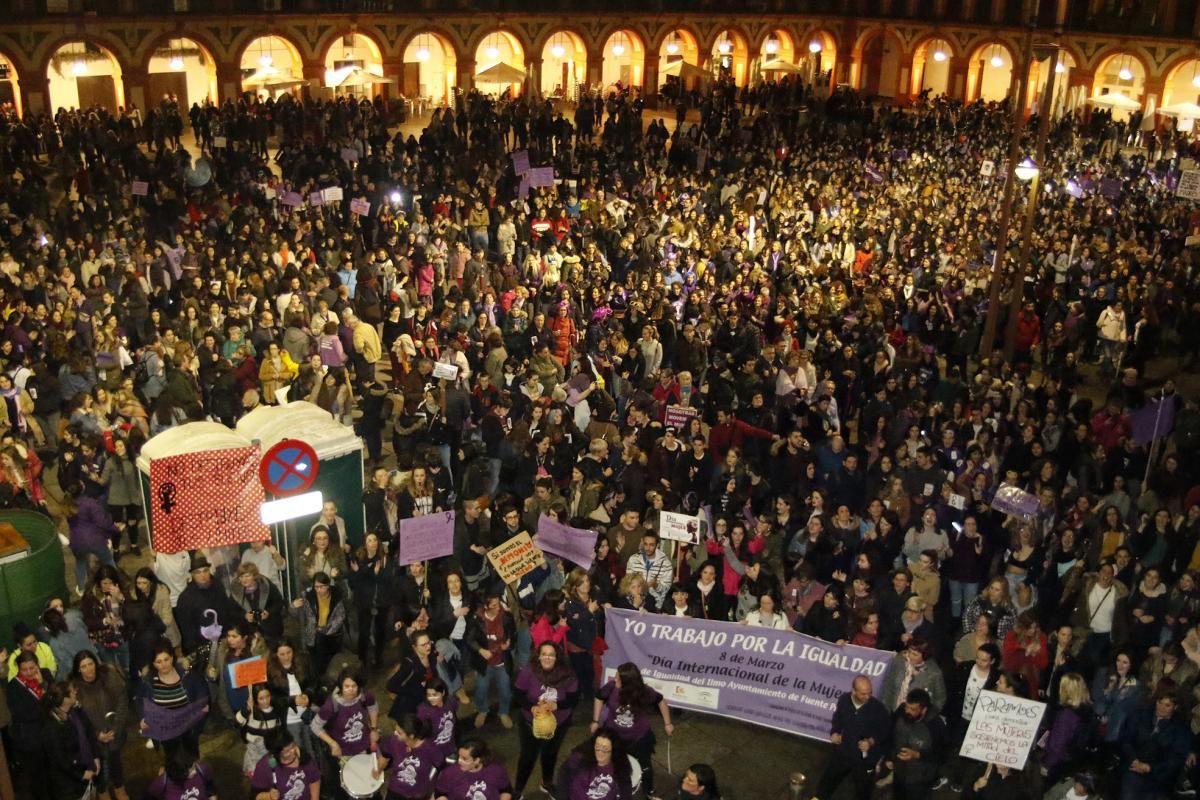 Multitudinaria manifestación del 8-M en Córdoba