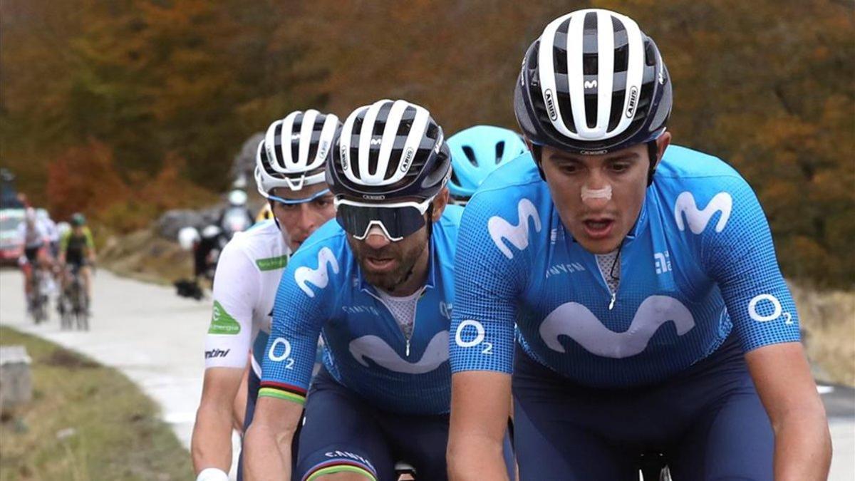 Mas, Valverde y Soler durante una etapa de la Vuelta