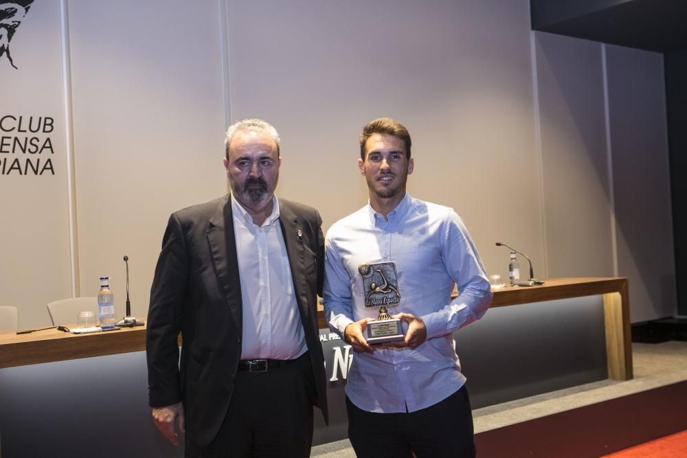 Entrega de trofeos LA NUEVA ESPAÑA a los mejores del fútbol asturiano