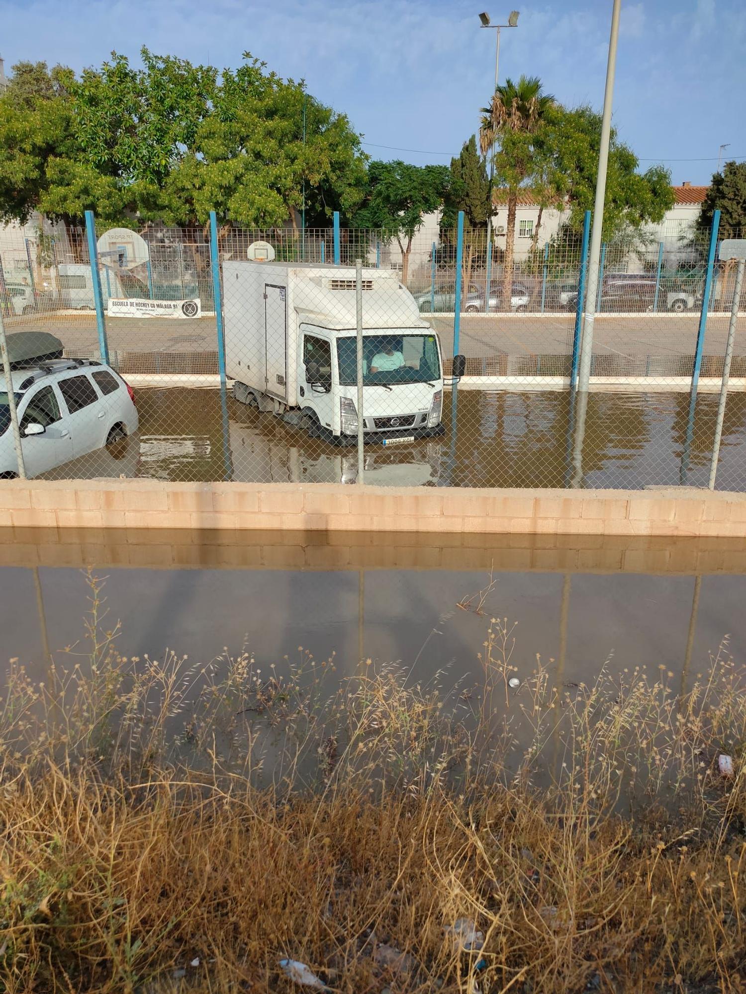 Sacaba Beach, inundada de aguas fecales por la rotura de una tubería