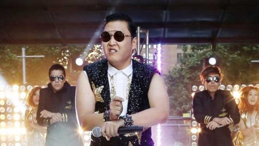 Un robot baila el Gangnam Style