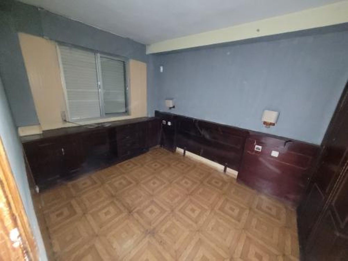 Piso para reformar en venta en Móstoles.