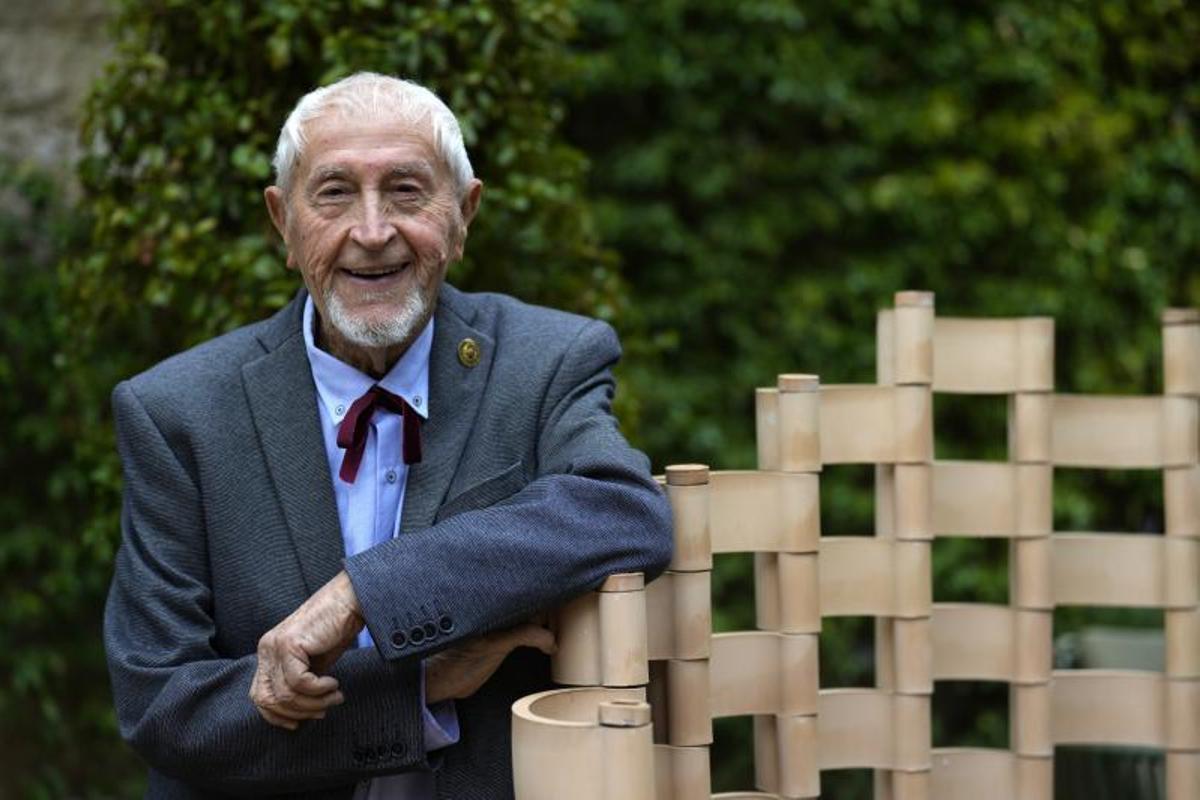 El escritor leridano Josep Vallverdú, un referente de la literatura infantil catalana