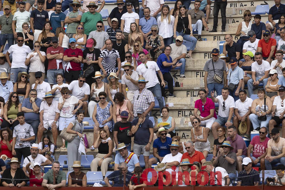 Tarde histórica en Abarán con la alternativa de José María Trigueros y el indulto de Tomás Rufo, junto a Castella salieron a hombros