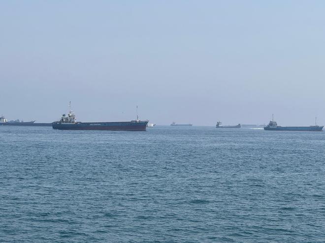 Irán exige a EEUU compensar sus violaciones del acuerdo de junio para reabrir Ormuz