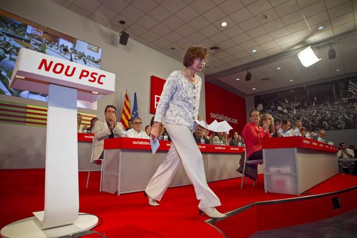 Montserrat Tura, al consell nacional del PSC, el setembre del 2012. Montserrat Tura, al consell nacional del PSC, el setembre del 2012.