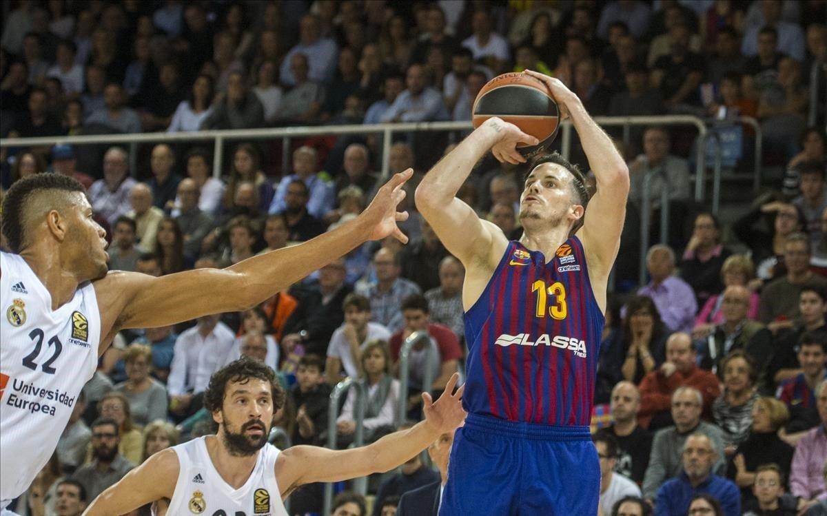 lmendiola47184556 barcelona 01 03 2019 deportes heurtel tira a canasta ant190301213836 lmendiola47184556 barcelona 01 03 2019 deportes heurtel tira a canasta ant190301213836