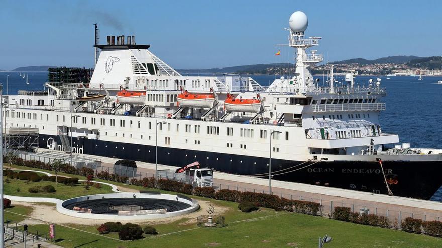 Puesta a punto del “Ocean Endeavour” para ir al Ártico