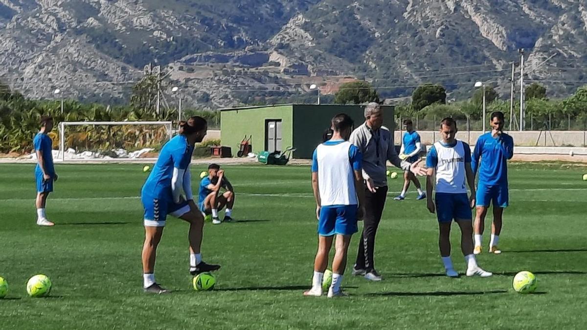 Garrido, en el entrenamiento del Castellón de este viernes.