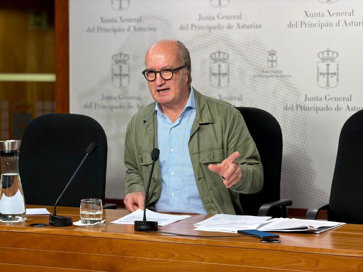 Luis Venta, durante la rueda de prensa