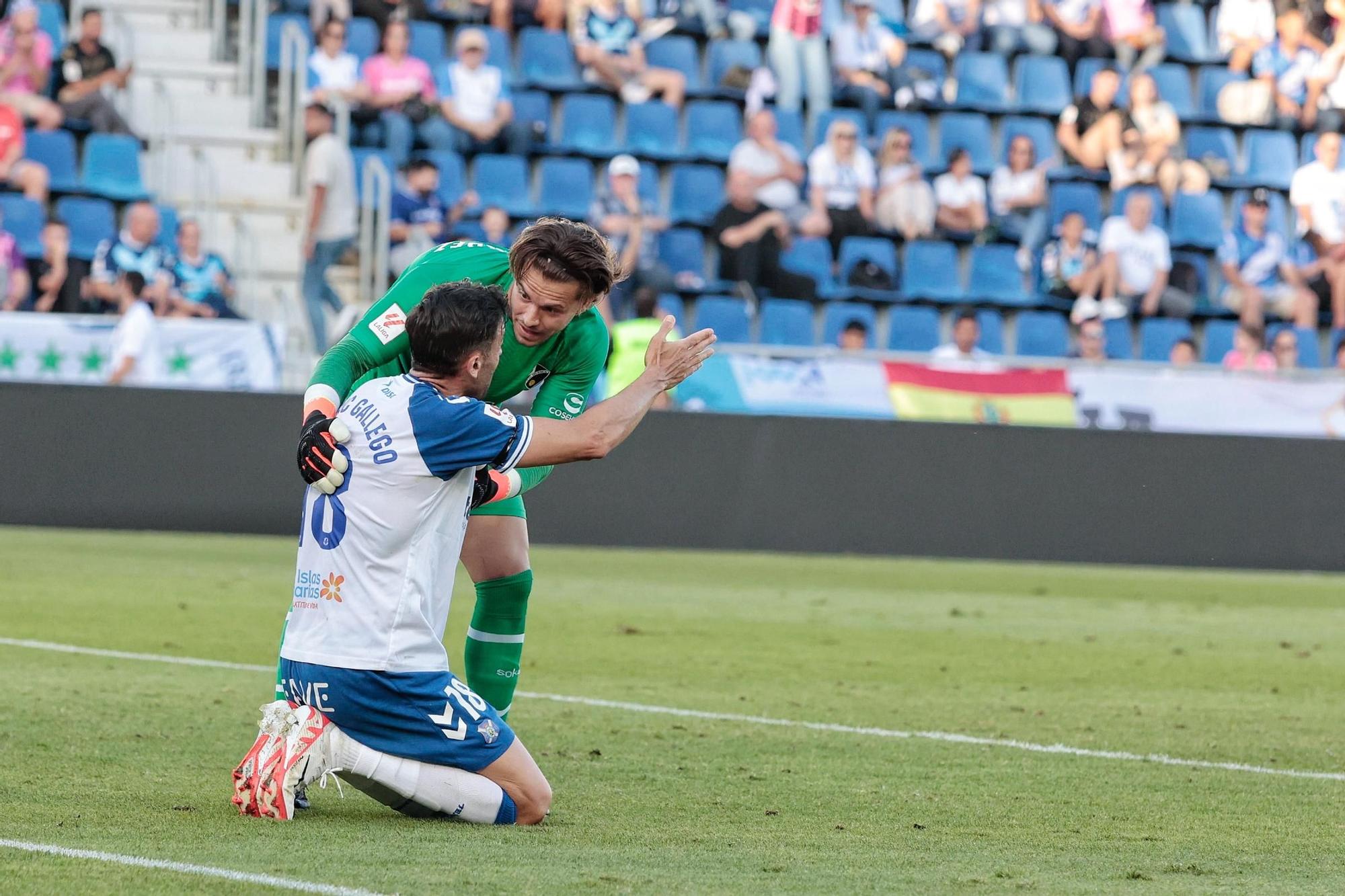 Revive el partido entre CD Tenerife - SD Huesca en imágenes