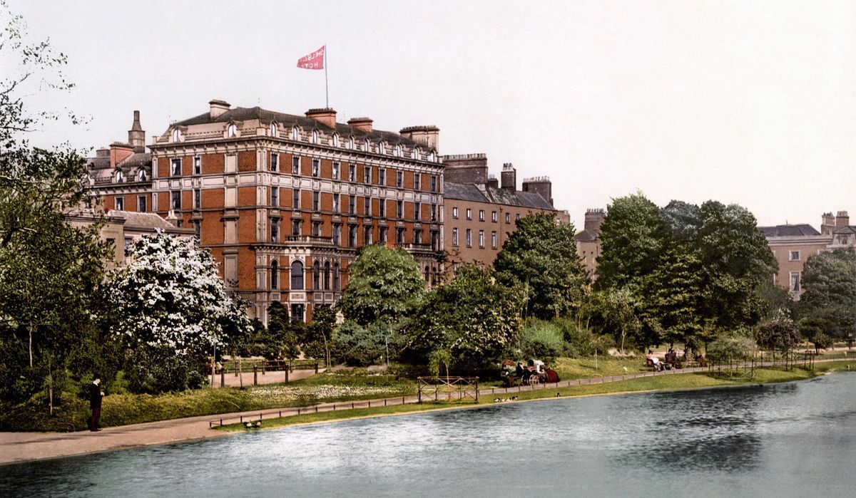 El hotel Shelbourne, hacia 1900.