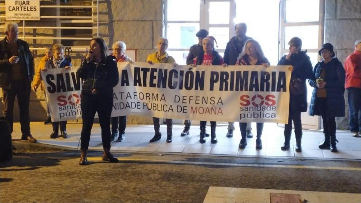 Marta Freire, durante su discurso en la concentración.   | // FDV