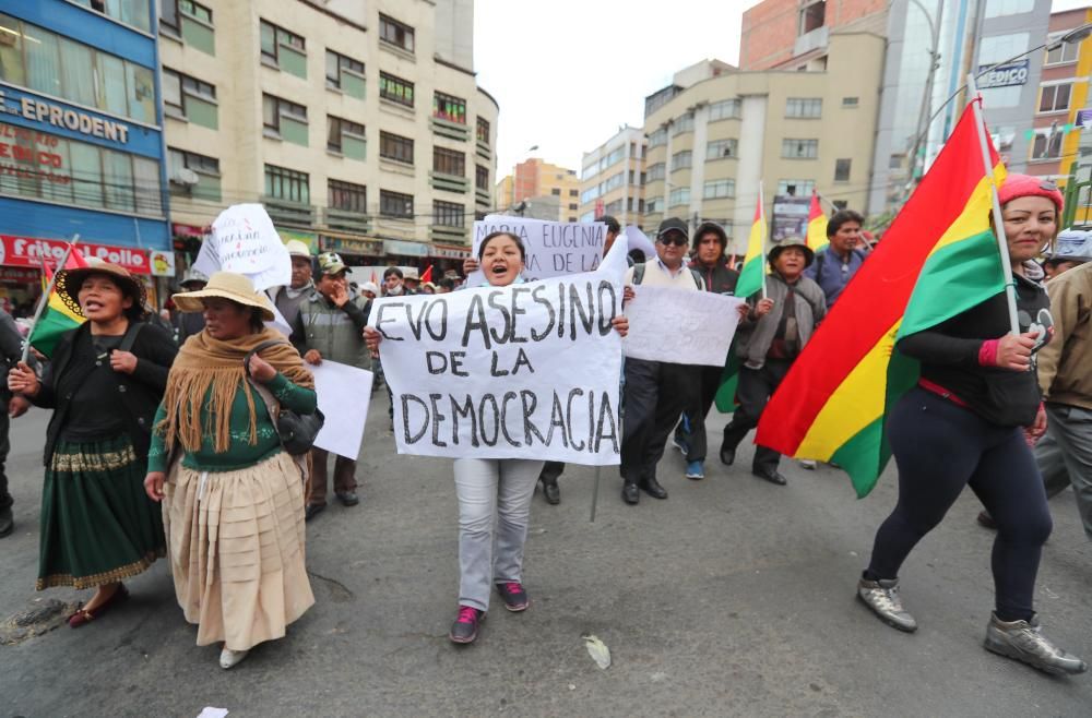 Cuarto día de protestas en Bolivia mientras se ...