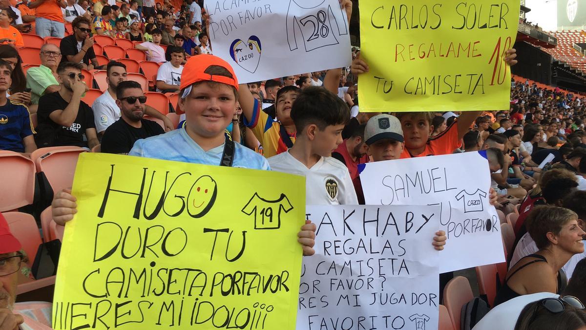 Aficionados del Valencia en Mestalla