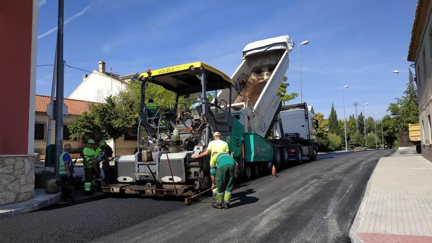 La Comunidad lleva a cabo el arreglo de las travesías de varias pedanías en Caravaca