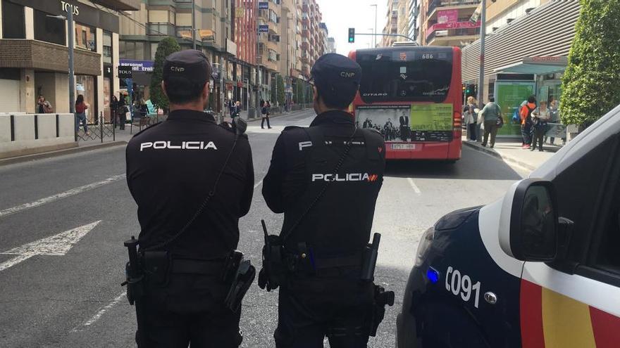 Agents del cos de Policia Nacional |