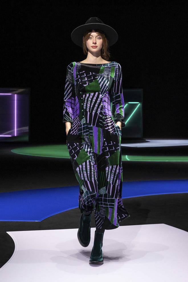 Desfile de otoño/invierno 2021-22 de Emporio Armani.