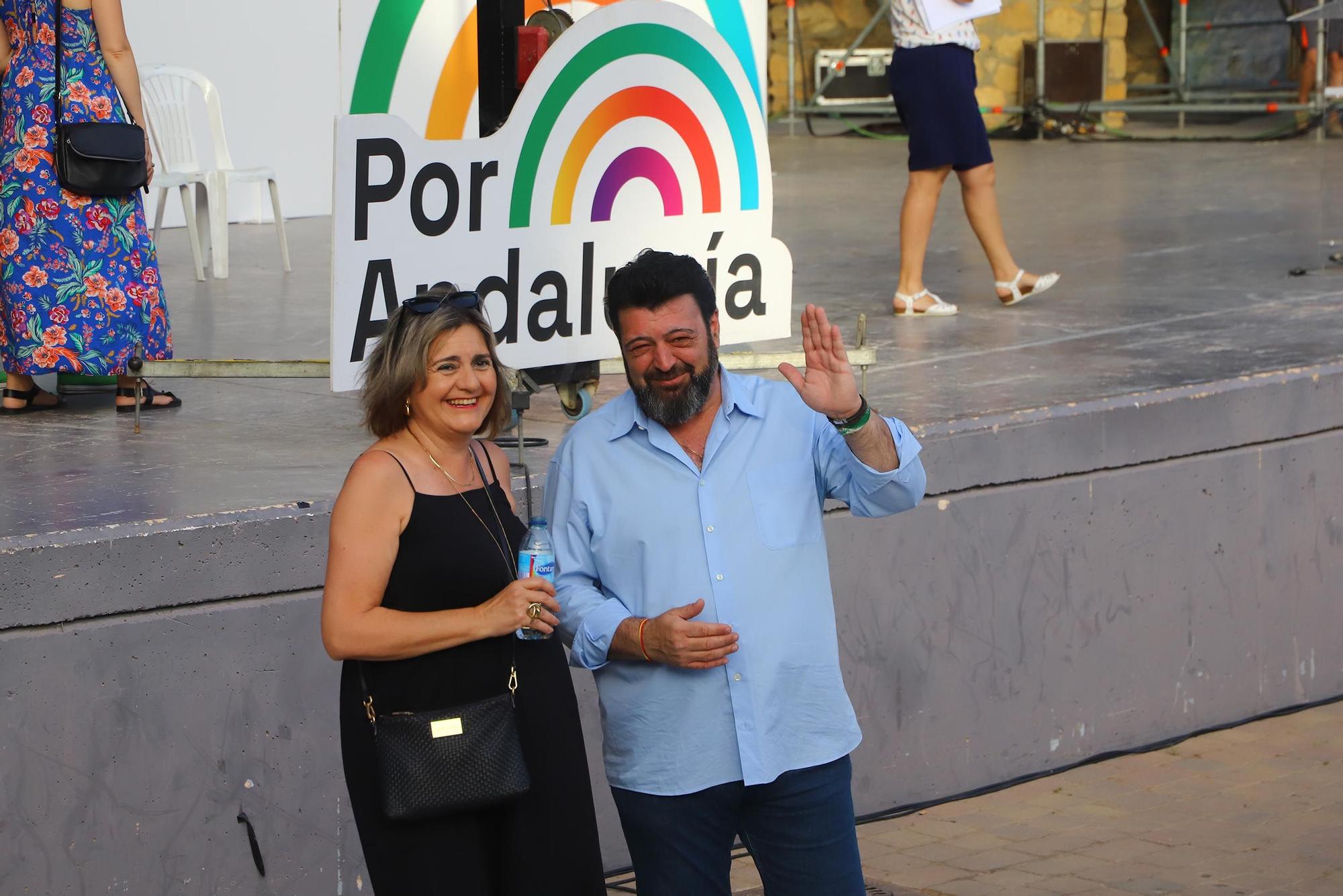 Yolanda Díaz en la campaña electoral andaluza en Córdoba