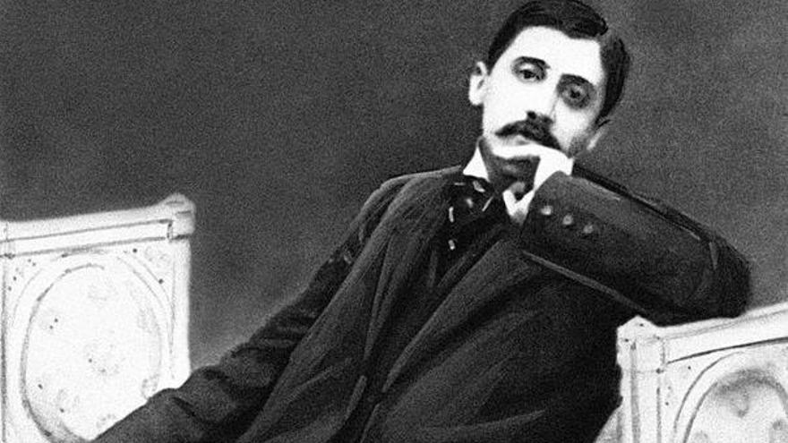 El escritor parisino Marcel Proust.