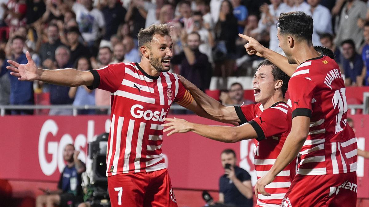 Stuani inaugura una altra vegada el compte del Girona a Primera Stuani inaugura una altra vegada el compte del Girona a Primera