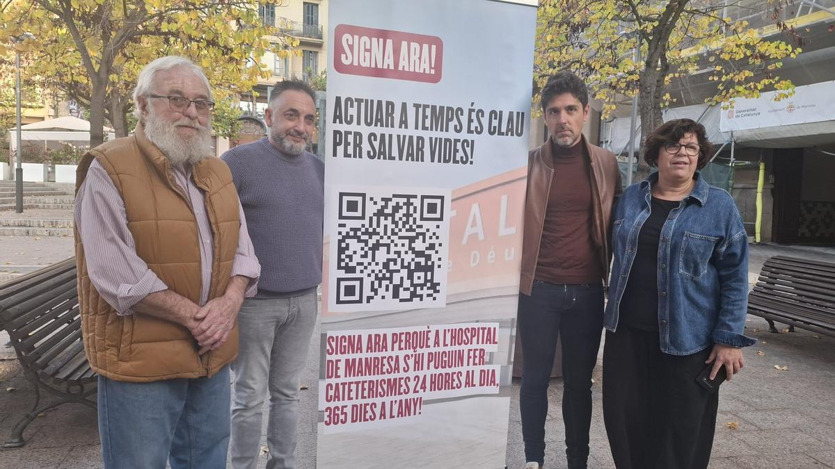 Marcel Colell, de l'executiva territorial; Xavier Carrasco, regidor de Navarcles En Comú; David Cid, diputat i portaveu dels Comuns al Parlament de Catalunya, i Laura Massana, portaveu de Manresa en Comú