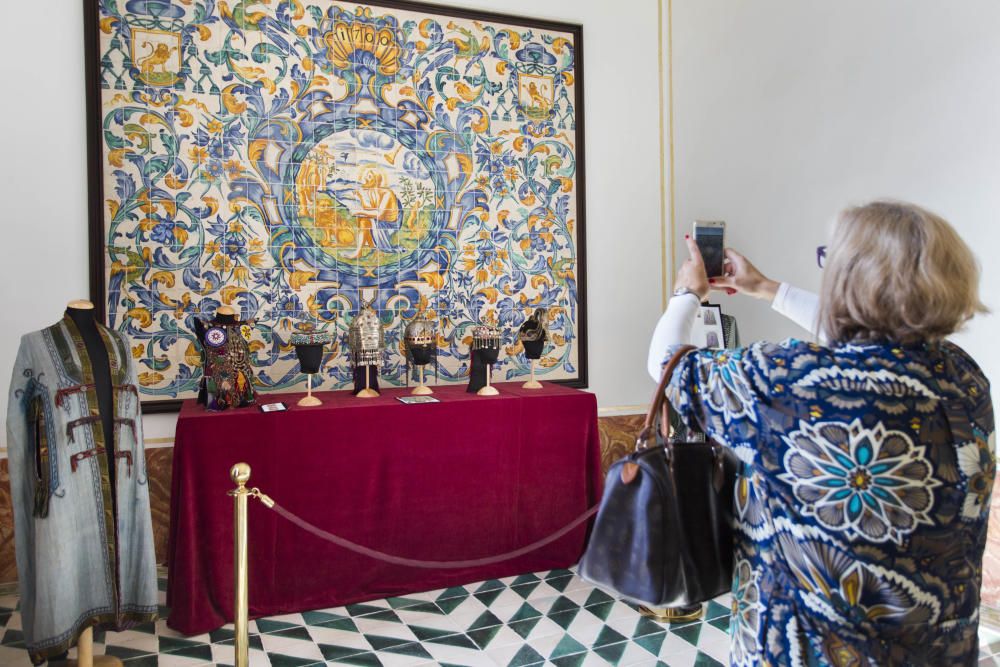 Inauguración de la muestra dedicada a la Ruta de la Seda