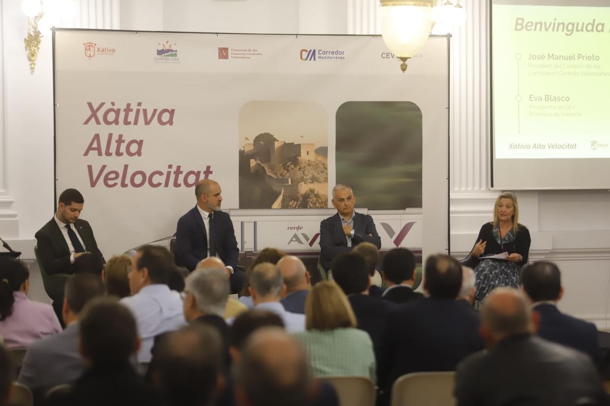 La primera mesa de la la jornada.