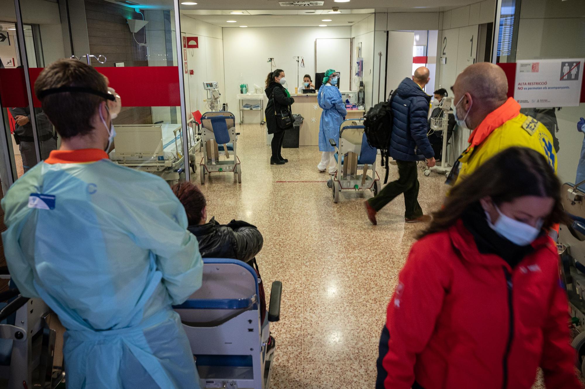 Entrada de pacientes en las Urgencias de un hospital