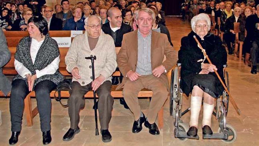 Homenaje a los dos &#039;abuelos&#039; del pueblo