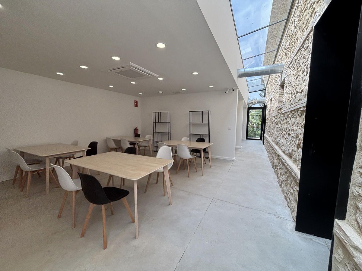 Sala de estudio en el Espai Jove en la Llosa de Ranes.