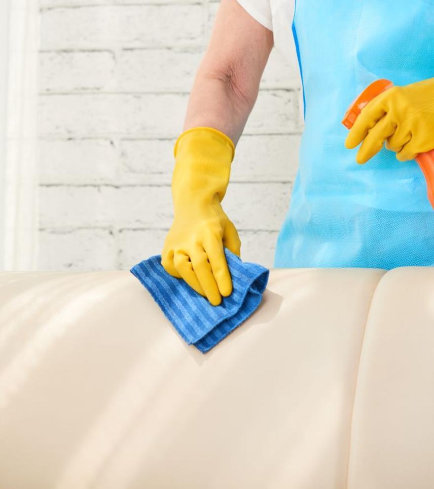 El truco mejor guardado de una experta en limpieza para que tu casa siempre huela como recién salida de un spa (y sin gastarte un dineral)