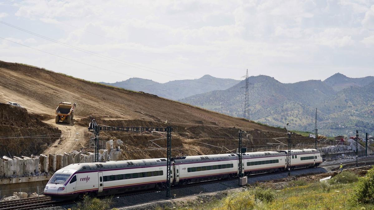 La conexión directa del AVE de Málaga y Madrid vuelve a funcionar