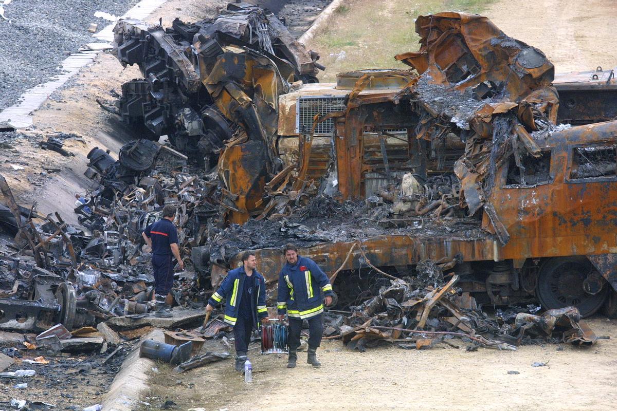 Las imágenes del trágico accidente ferroviario de Chinchilla que salpicó de lleno a la Región de Murcia