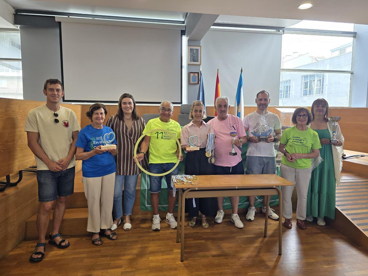 Un momento de la presentación del Campeonato Solidario de Petanca en el Concello de Cangas.