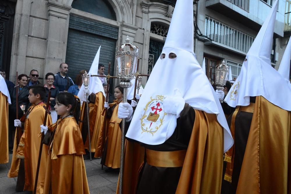 Procesión del Santo Entierro en Cangas