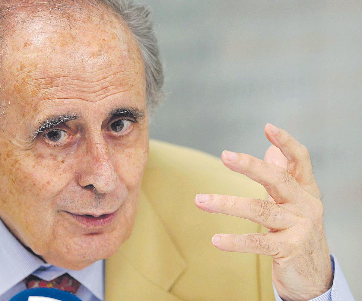 El periodista Jaime Peñafiel.