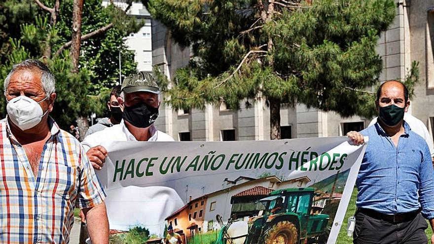 Manifestación de ganaderos, ayer en Madrid. | Efe