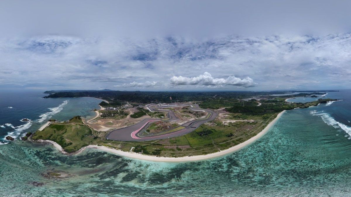 Vista aérea del nuevo circuito del Mundial de MotoGP, en la isla indonesia de Lombok