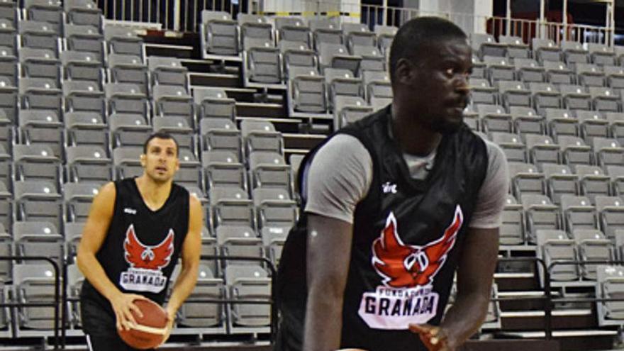 Bamba Fall, durante un entrenamiento en el Palacio.