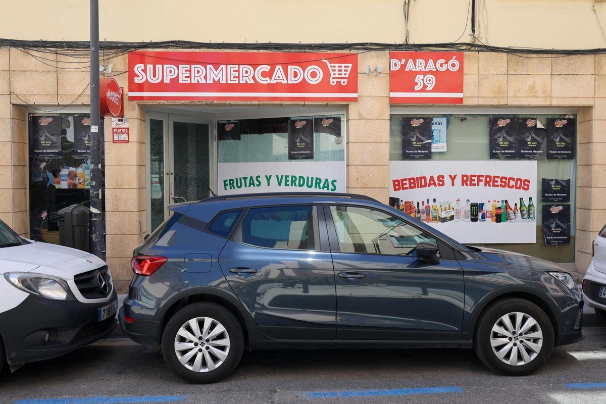El supermercado abandonado que funciona como albergue ilegal.