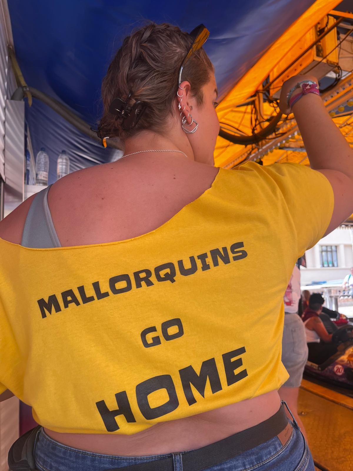 &quot;Mallorquins go home&quot;: Ausdruck des Protests der Menorquiner gegen den Einfall der Mallorquiner.